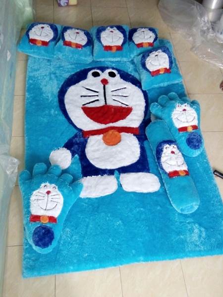 Karpet rasfur karakter Doraemon 01